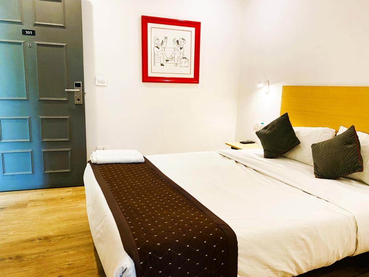 Qotel Hotel Ip Residency East Delhi Preet Vihar Ню Делхи Екстериор снимка