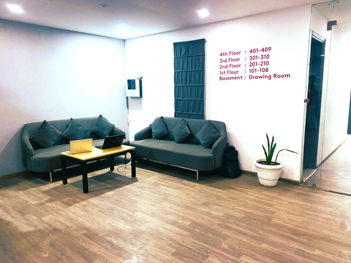 Qotel Hotel Ip Residency East Delhi Preet Vihar Ню Делхи Екстериор снимка