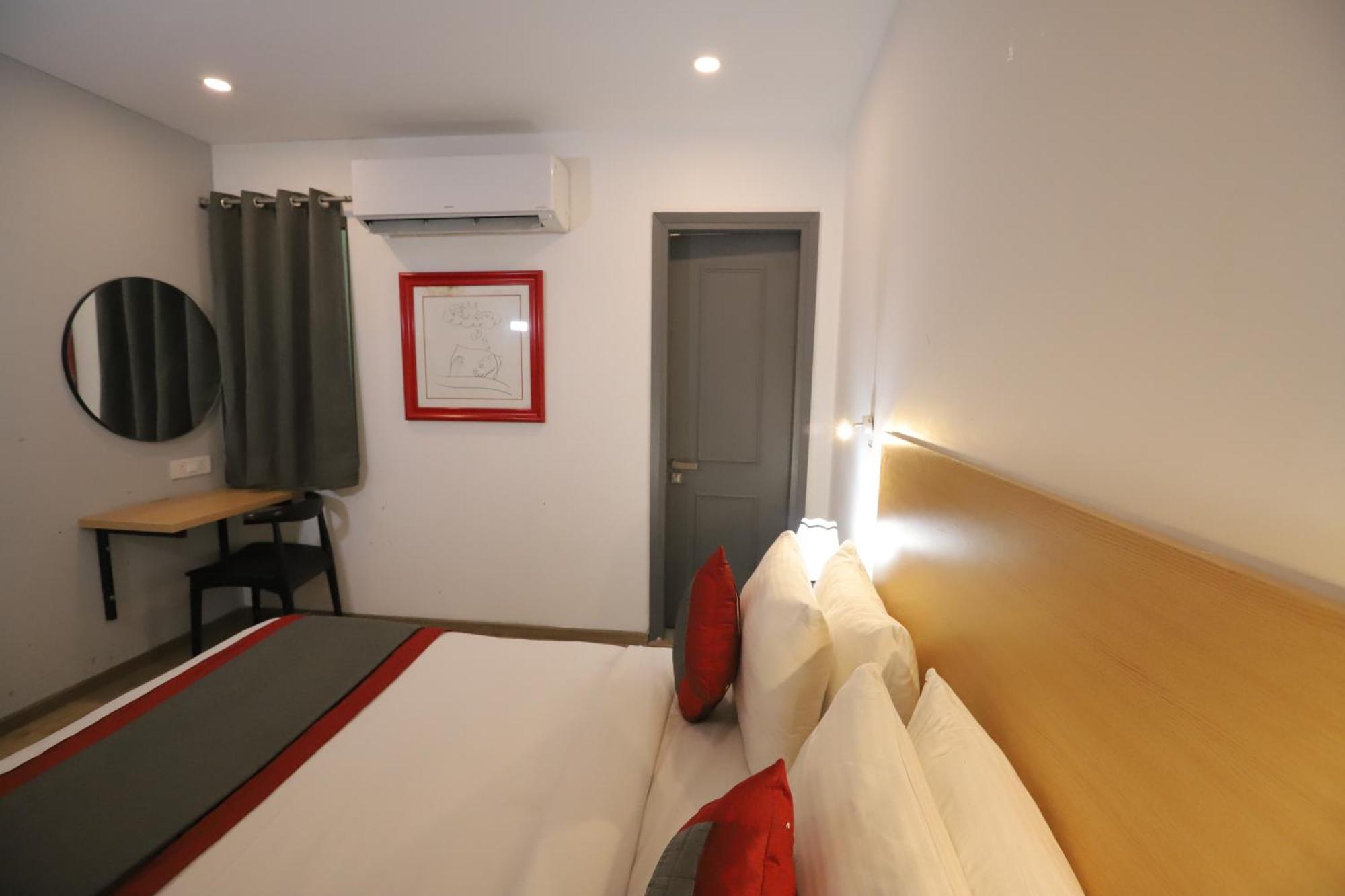 Qotel Hotel Ip Residency East Delhi Preet Vihar Ню Делхи Екстериор снимка