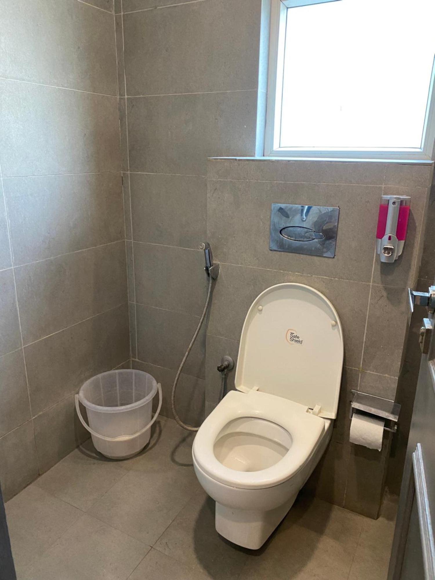 Qotel Hotel Ip Residency East Delhi Preet Vihar Ню Делхи Екстериор снимка